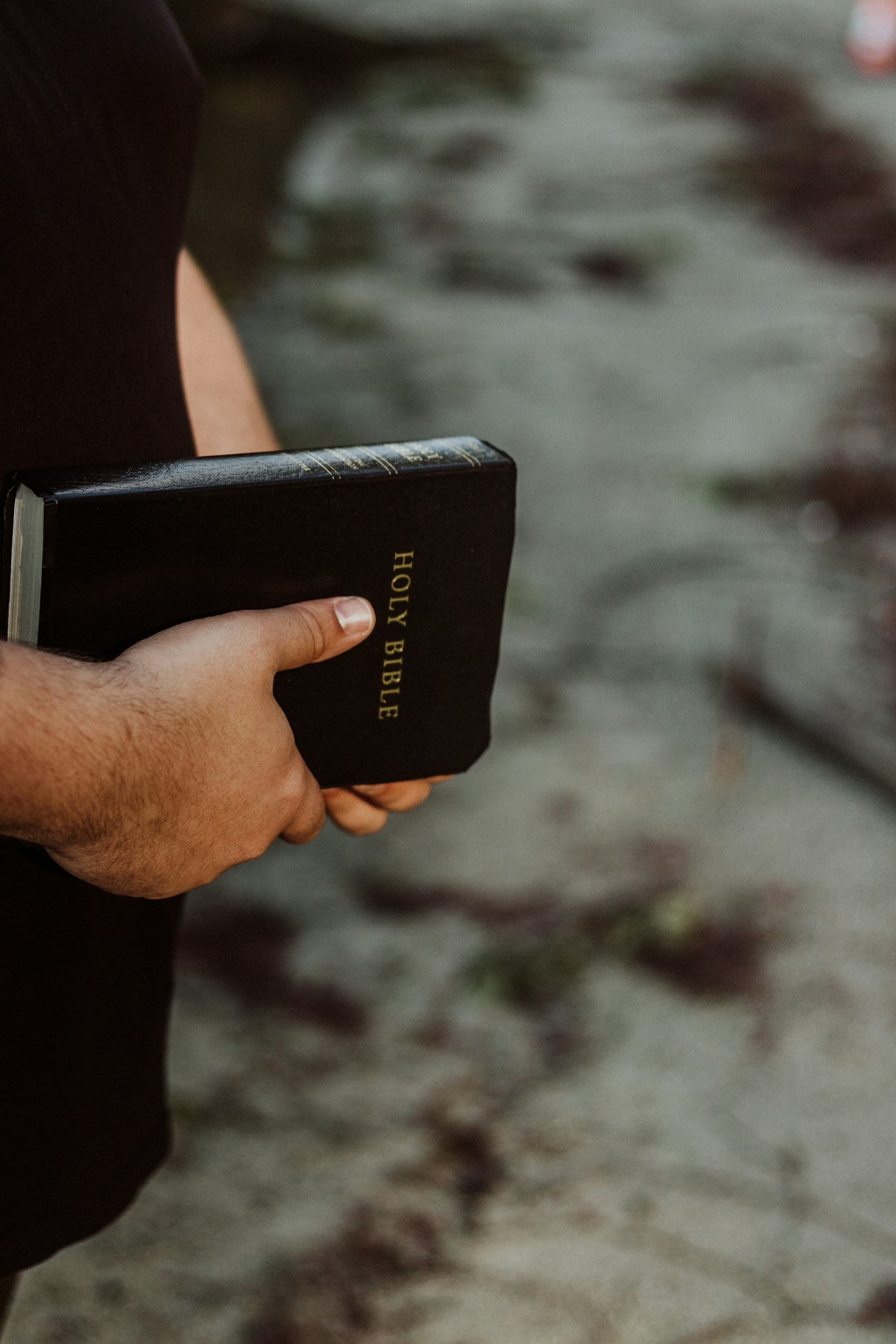5 Bible Verses That Bring Daily Hope